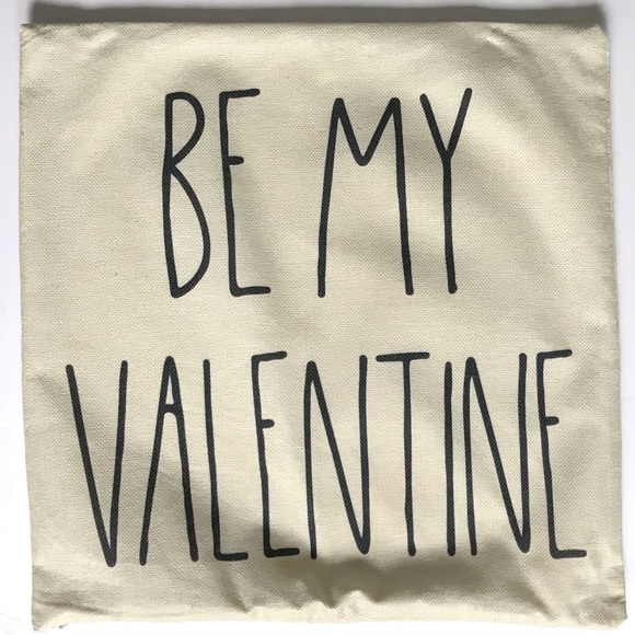 RAE DUNN Inspired Design Style Font Be My Valentine Holiday Decor Pillow Cover - Picture 1 of 4